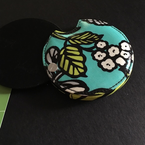 COPY - Vera bradley  Compact mirror - Picture 3 of 3